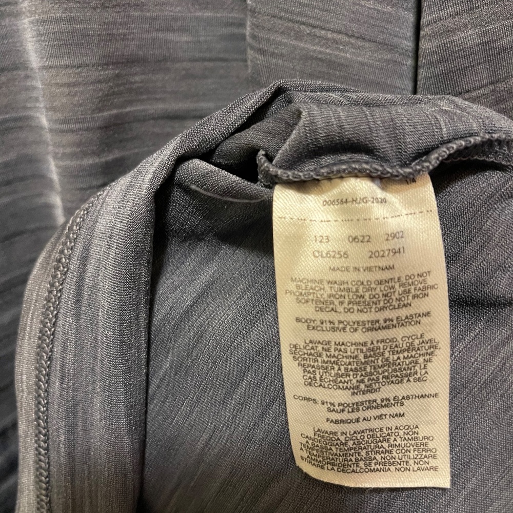 Women's Mountain Hardwear Active Long Sleeve Top - Picture 4 of 6